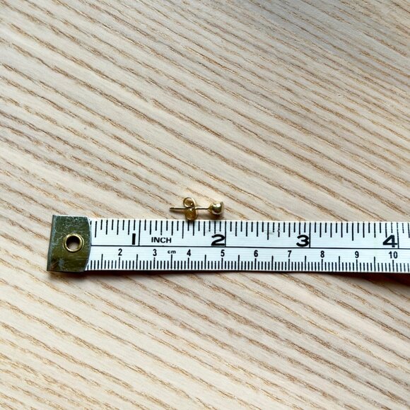 Skull Stud Earrings with 24K Gold Vermeil 💀 - Picture 3 of 5